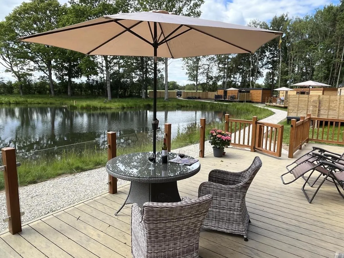 Rowan Boutique Lodge For Couples With A Dog Йорк