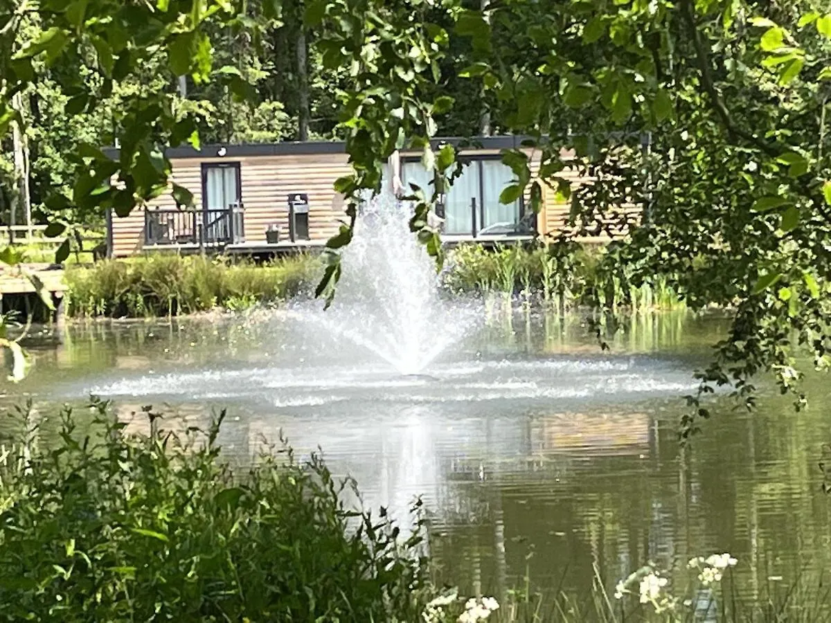Rowan Boutique Lodge For Couples With A Dog Йорк Дом отдыха